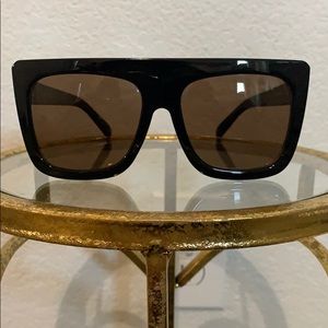 Quay “Cafe Racer” sunnies